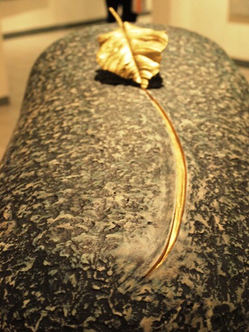 Komroden Haro’s The One attracted critical acclaim at the Bayang exhibition - Yusuf Susilo Hartono hooker3